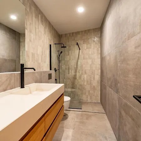 Villa Jerry's Palace - Modern Close To The *