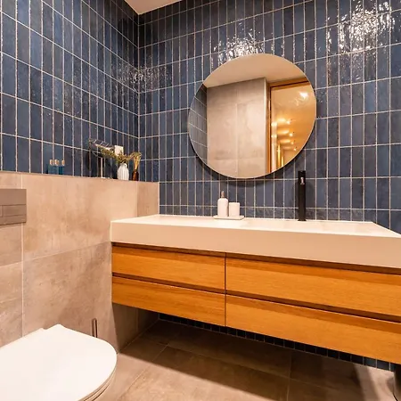 Villa Jerry's Palace - Modern Close To The Srima