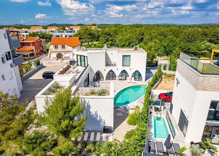 Jerry's Palace - Modern Close To The Villa *